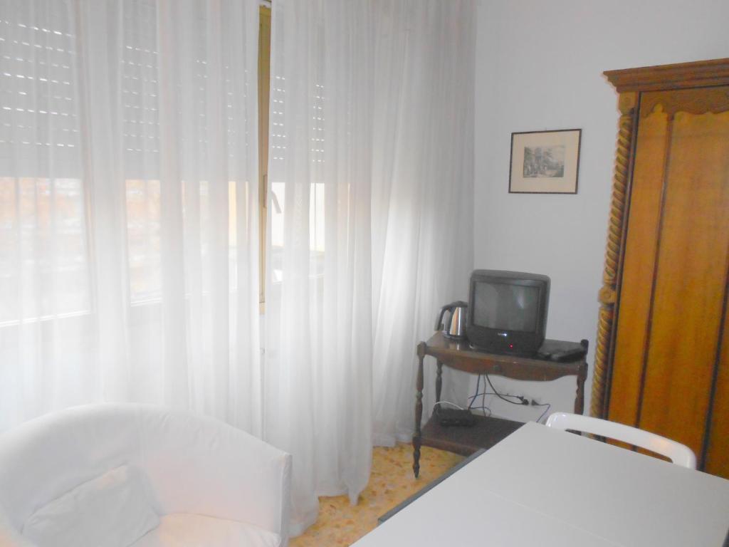 A Casa Chiecchi B&B Рим Экстерьер фото